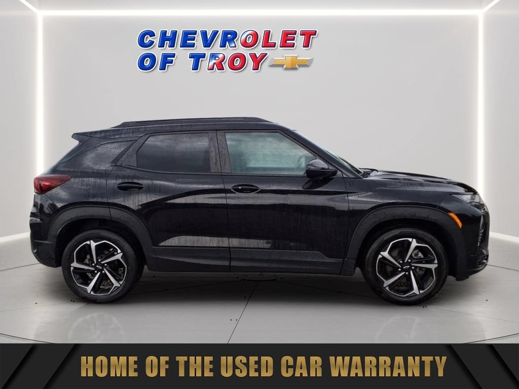 Certified 2022 Chevrolet TrailBlazer RS w/ Sun and Liftgate Package FWD image 10