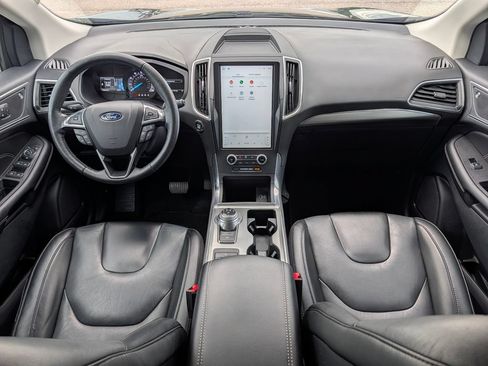 Used 2022 Ford Edge Titanium AWD/4WD image 14