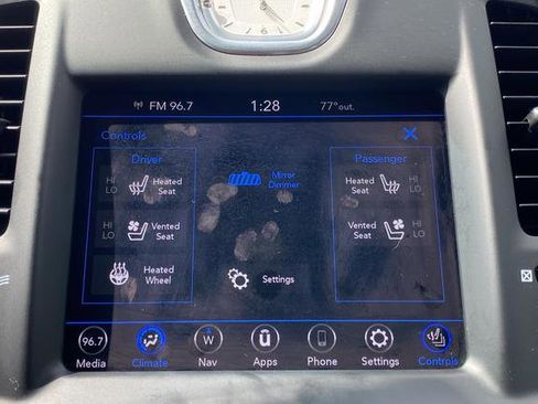 Used 2020 Chrysler 300 C w/ Sun, Sound & Nav Package RWD image 30