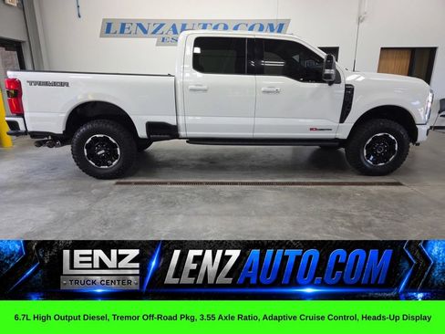 Used 2025 Ford F250 Platinum w/ Tremor Off-Road Package AWD/4WD image 1