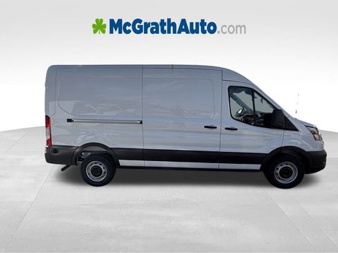 New 2026 Ford Transit 250 148 Medium Roof RWD image 5