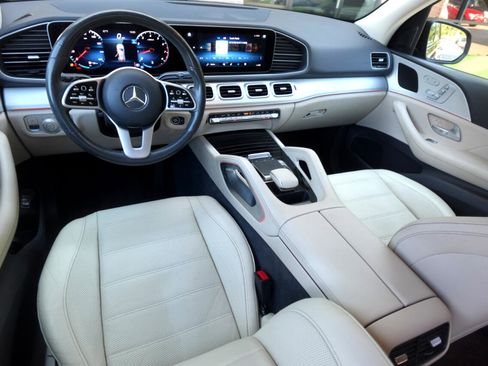 Used 2020 Mercedes-Benz GLE 350 4MATIC w/ AMG Line Exterior image 20