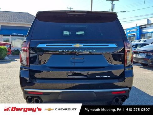 Certified 2024 Chevrolet Suburban Premier AWD/4WD image 6