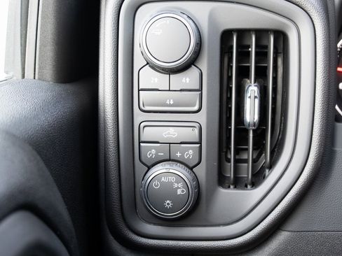 Used 2024 Chevrolet Silverado 3500 W/T image 9