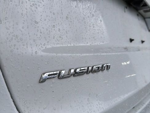 Used 2020 Ford Fusion Titanium image 40