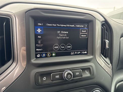 Used 2024 Chevrolet Silverado 1500 Custom image 16