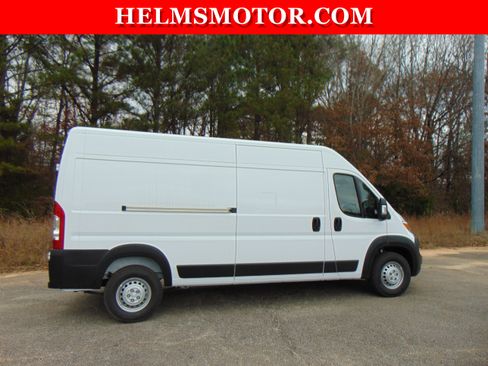 New 2026 RAM ProMaster 2500 w/ Convenience Group image 16