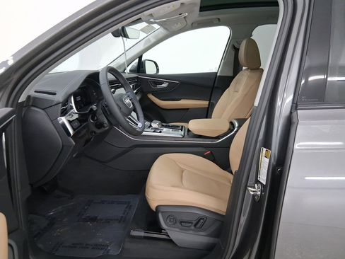 Certified 2026 Audi Q7 2.0T Premium AWD/4WD image 5