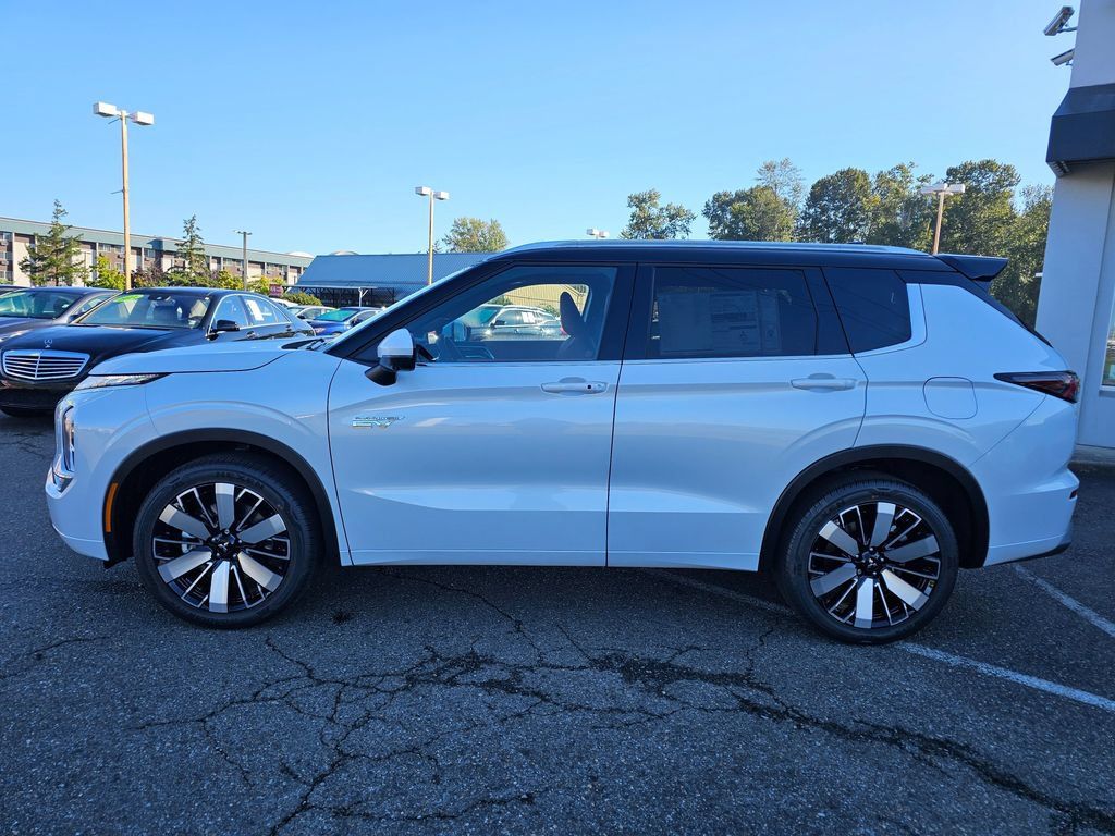 New 2026 Mitsubishi Outlander SEL AWD/4WD image 8
