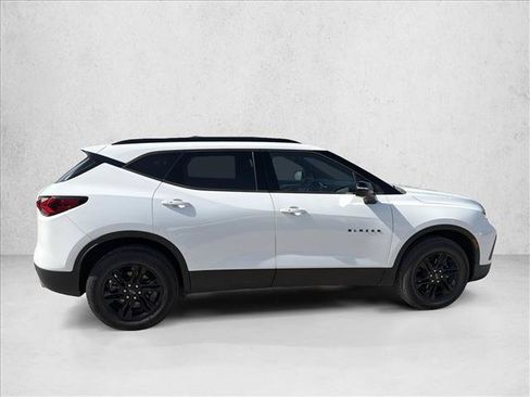 Used 2021 Chevrolet Blazer LT FWD image 10