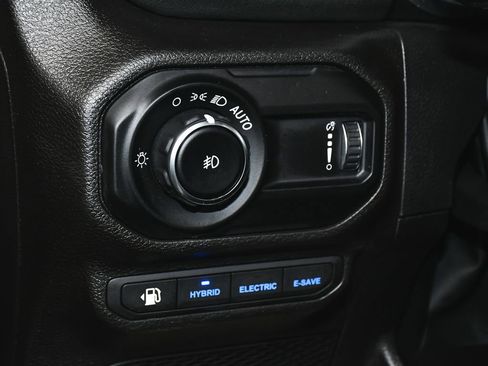 Used 2023 Jeep Wrangler Unlimited Rubicon 4xe w/ Cold Weather Group image 15