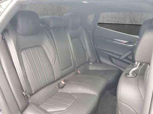 Used 2022 Maserati Quattroporte Modena Q4 image 26