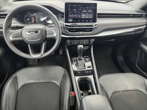 Used 2024 Jeep Compass Trailhawk AWD/4WD image 14
