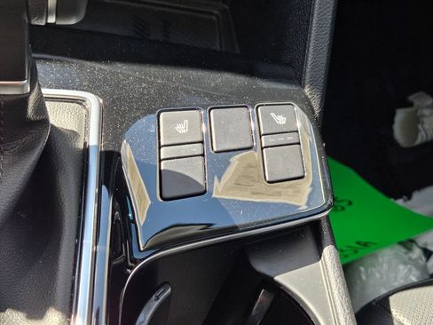 Used 2024 Kia Sportage EX FWD image 27