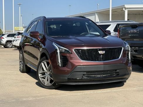 Used 2023 Cadillac XT4 Sport w/ Cold Weather Package FWD image 2