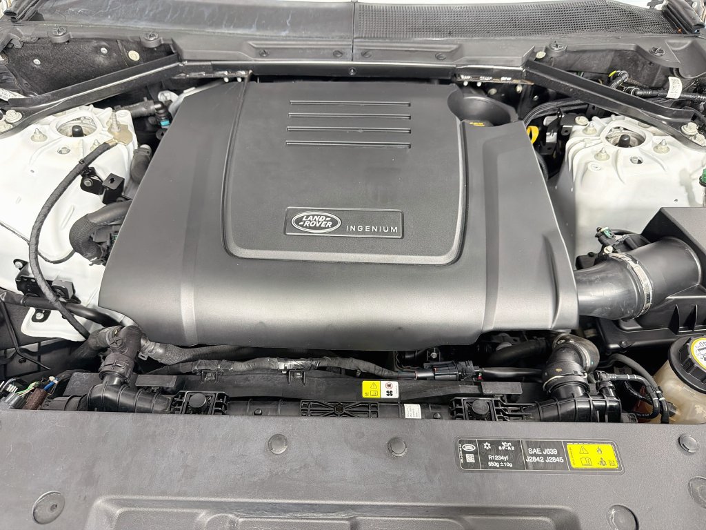 Certified 2023 Land Rover Defender 110 S AWD/4WD image 32