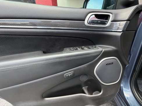 Used 2020 Jeep Grand Cherokee SRT AWD/4WD image 12