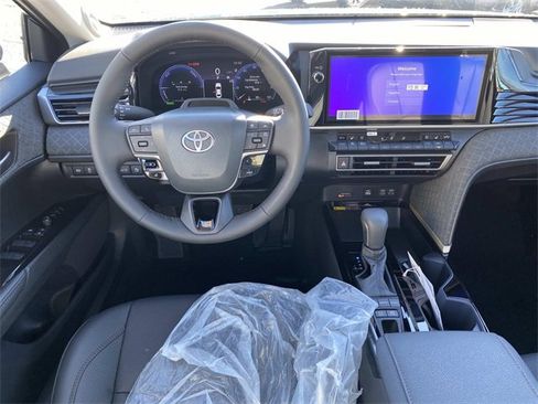 New 2026 Toyota Camry XLE image 8