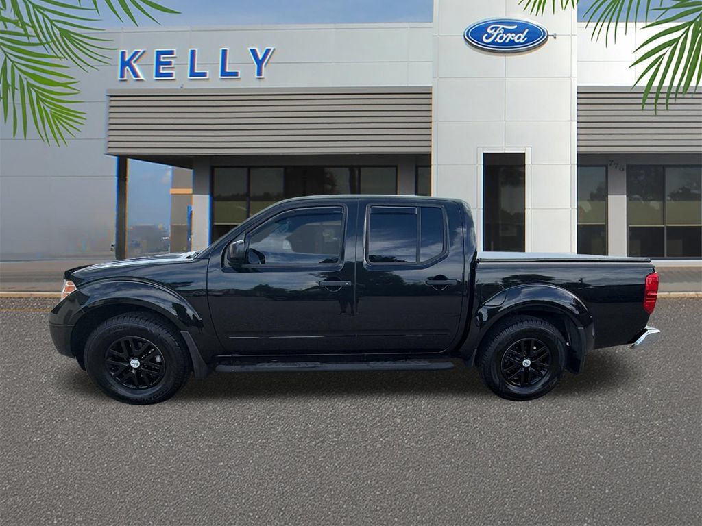 Used 2021 Nissan Frontier SV RWD image 2