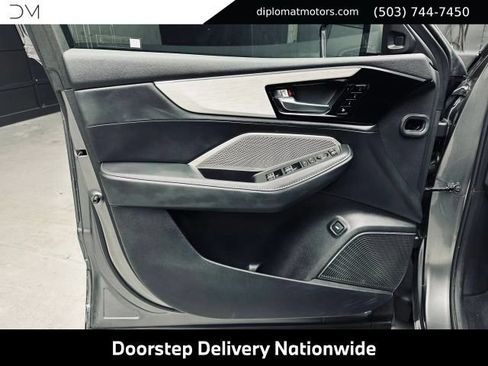 Used 2023 Acura MDX SH-AWD w/ Technology Package image 29