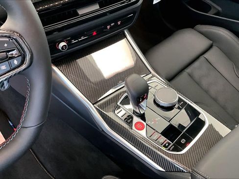 Used 2026 BMW M4 Competition RWD image 8