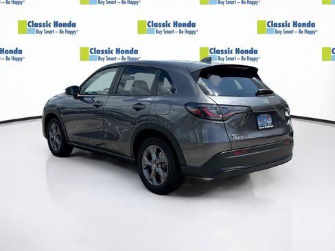 Certified 2026 Honda HR-V LX image 5