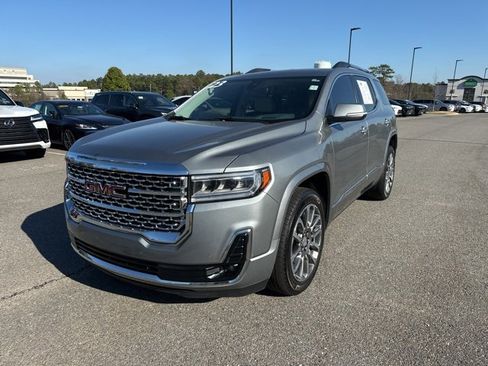 Used 2023 GMC Acadia Denali image 8