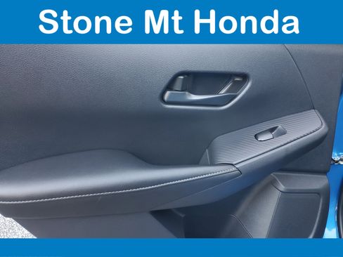 Used 2025 Nissan Sentra SV image 12