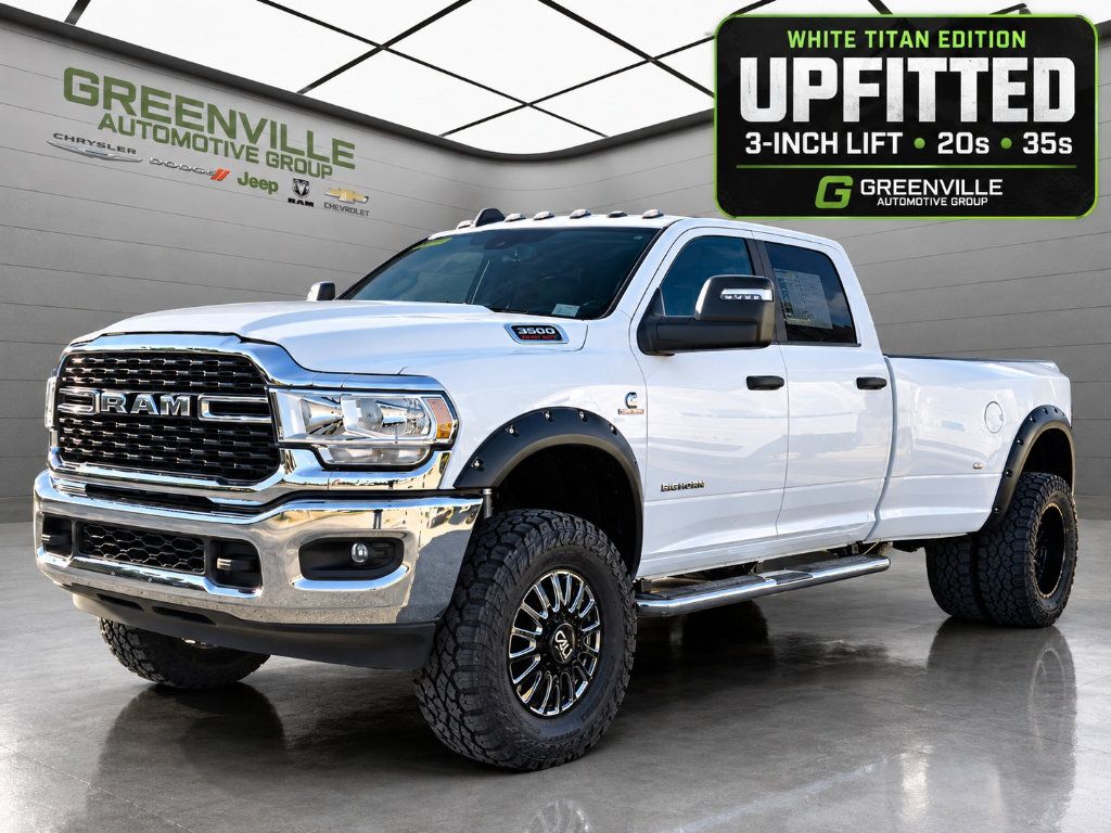Used 2024 RAM 3500 Big Horn AWD/4WD image 1