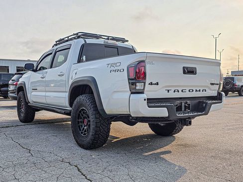 Used 2023 Toyota Tacoma TRD Pro AWD/4WD image 4