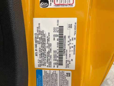 Used 2013 Ford Mustang Boss 302 w/ Boss 302 Accessory Pkg RWD image 30