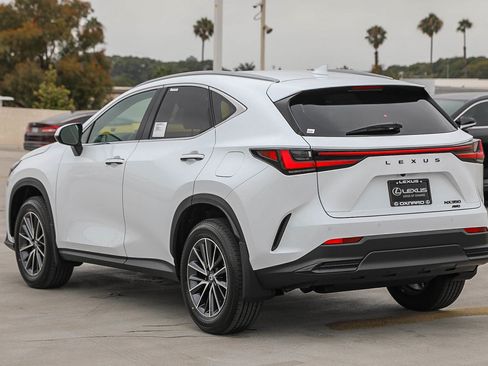 New 2026 Lexus NX 350 AWD image 5
