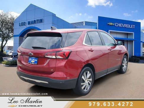 Used 2023 Chevrolet Equinox LT FWD image 3