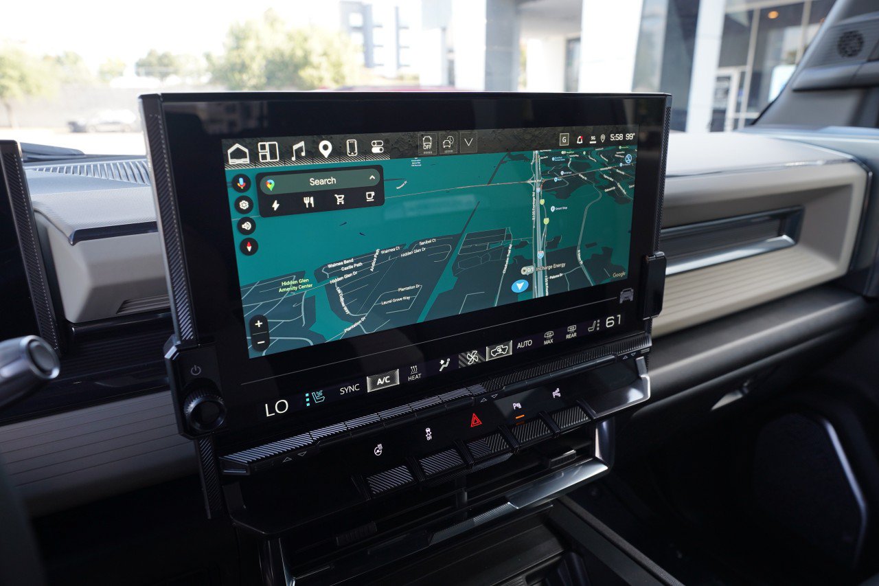New 2026 GMC Hummer EV SUV AWD/4WD image 12