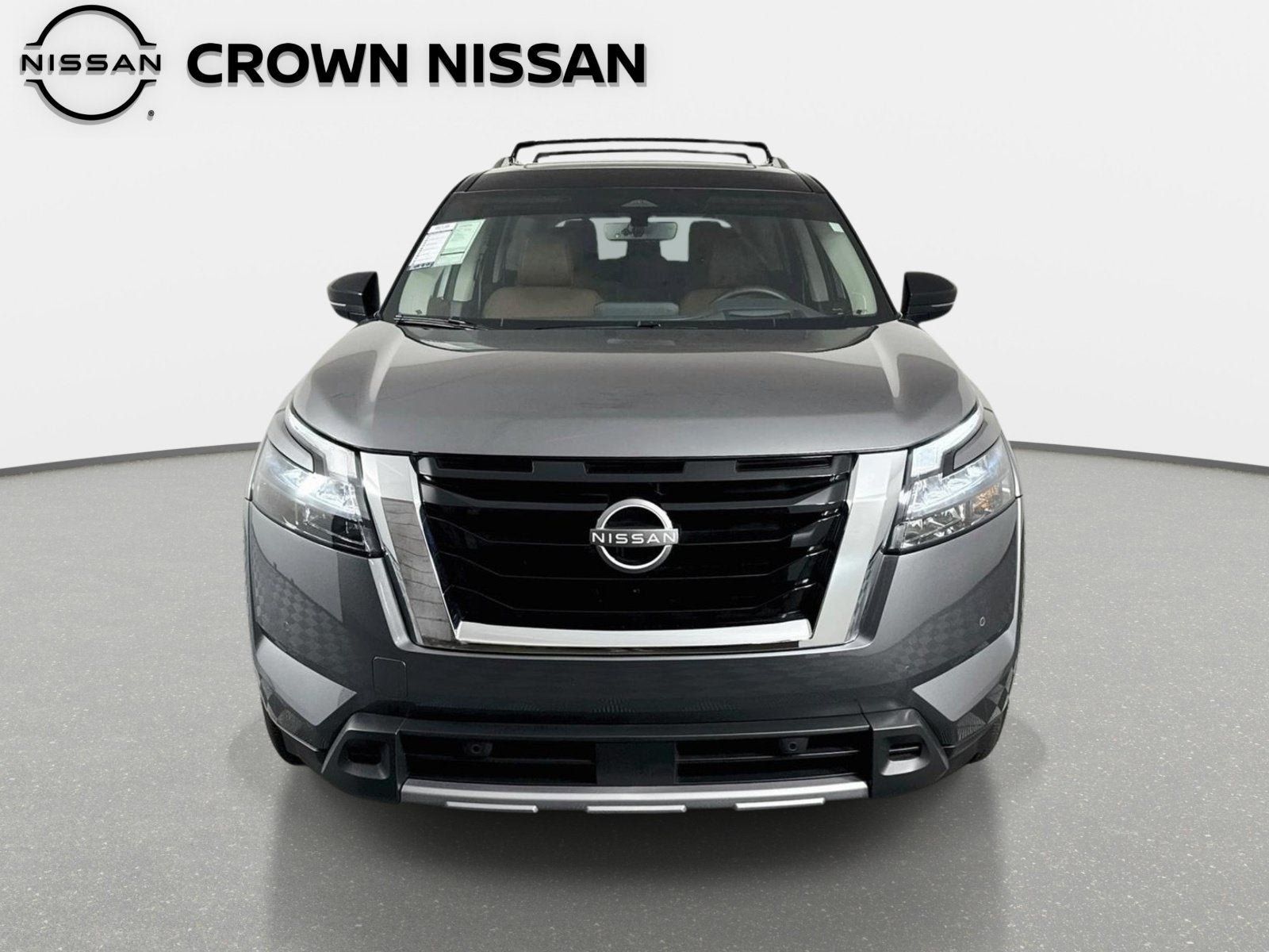 Certified 2025 Nissan Pathfinder Platinum w/ Cargo Package FWD image 2