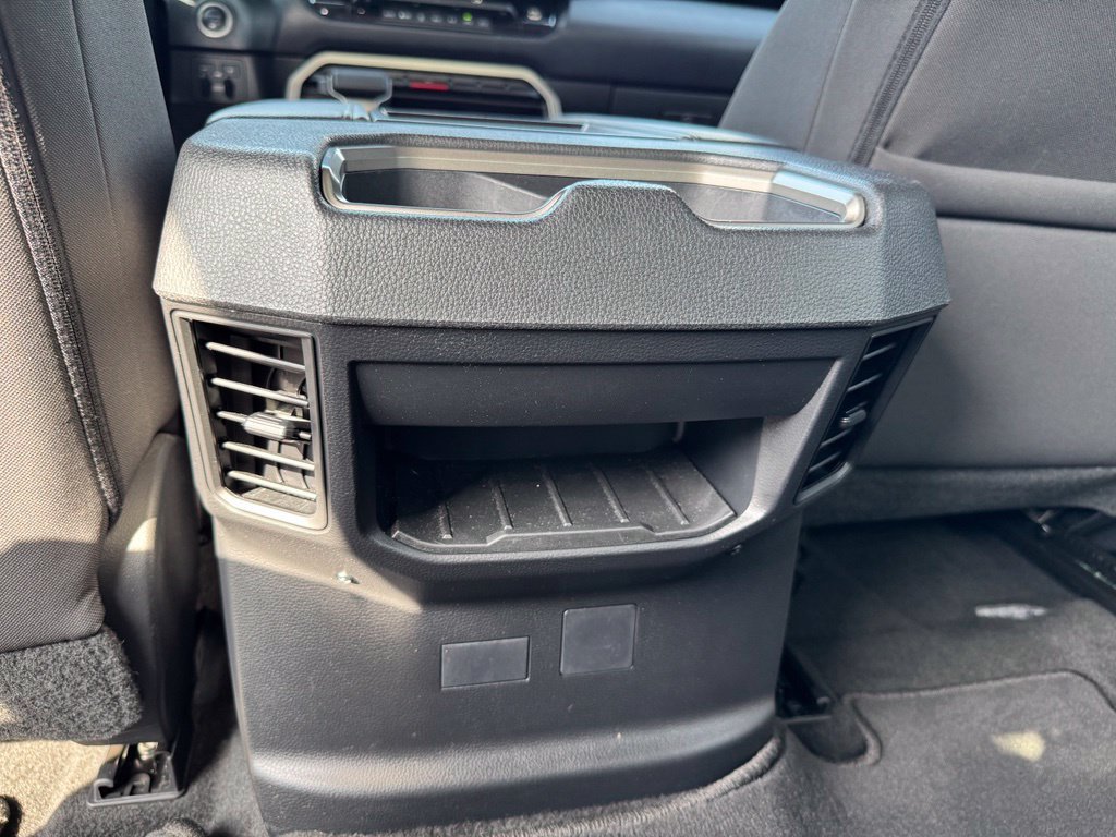 Used 2023 Toyota Tundra SR5 w/ SR5 Convenience Package AWD/4WD image 18