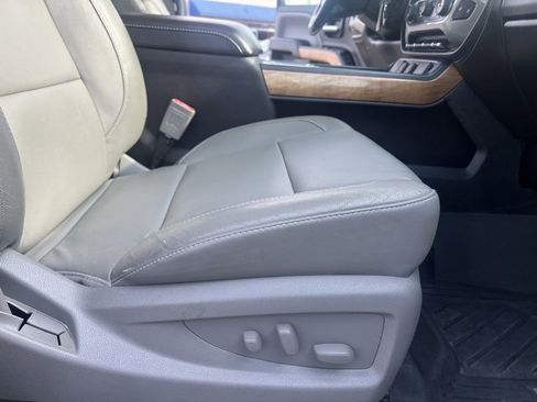 Used 2016 Chevrolet Silverado 1500 LTZ w/ LTZ Plus Package image 36