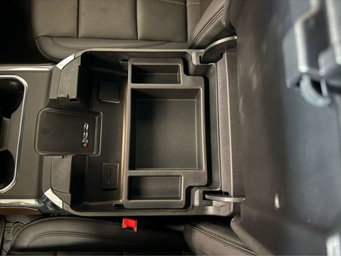 Certified 2024 Chevrolet Silverado 2500 High Country w/ High Country Premium Package image 23