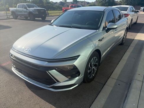 Certified 2026 Hyundai Sonata Blue FWD image 4