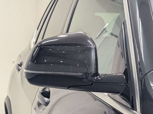 Used 2022 BMW X5 sDrive40i w/ Premium Package RWD image 33