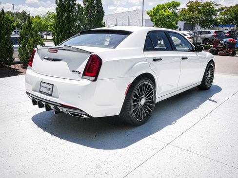 Used 2023 Chrysler 300 S RWD image 10