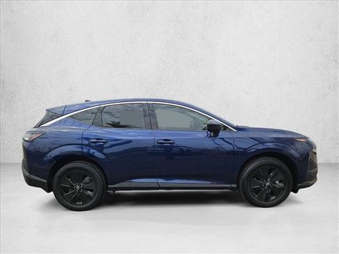 Used 2025 Nissan Murano SV FWD image 4