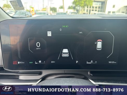 Used 2025 Kia Carnival SX FWD image 16