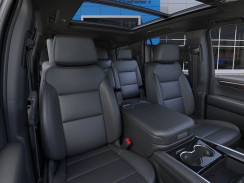 New 2026 Chevrolet Tahoe Z71 w/ Z71 Off-Road Package AWD/4WD image 17