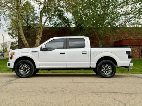 Used 2017 Ford F150 XL w/ Equipment Group 101A Mid image 3