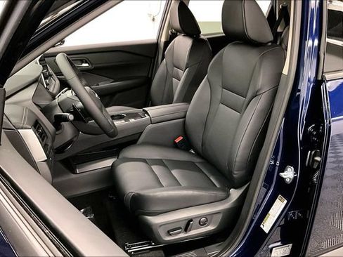 New 2026 Nissan Rogue Dark Armor FWD image 9