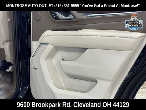 Used 2021 GMC Yukon Denali w/ Denali Premium Package image 47