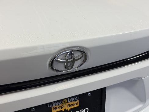 Used 2024 Toyota Corolla LE image 15