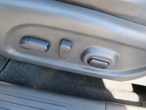 Used 2018 Nissan Murano SL w/ Moonroof Package image 22