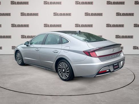 Used 2021 Hyundai Sonata Limited FWD image 3